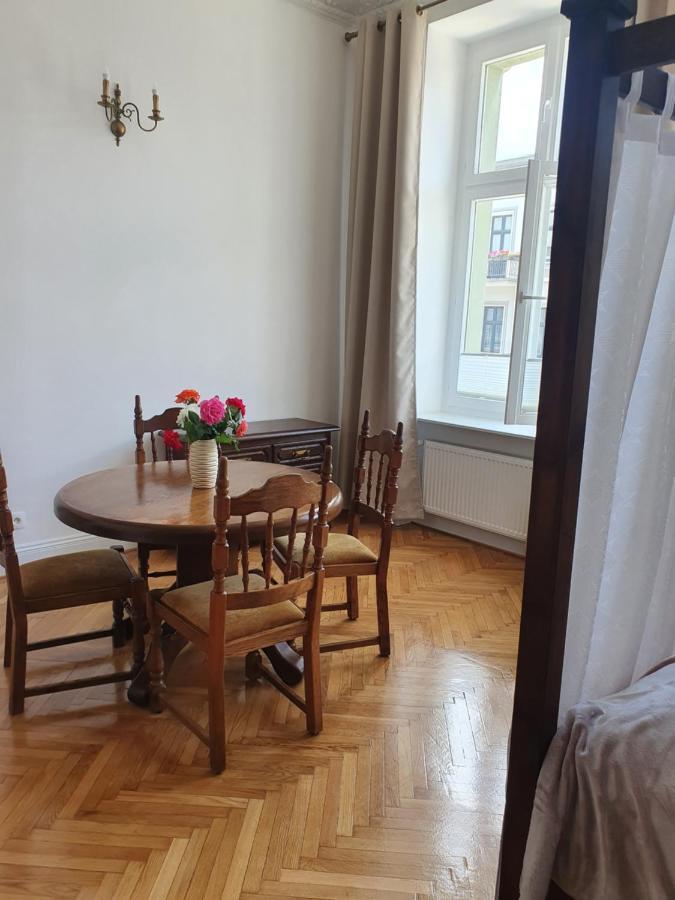 Prestige Aparthotel Piotrkowska 82 - Wyjatkowy Widok Na Deptak Лодзь Экстерьер фото