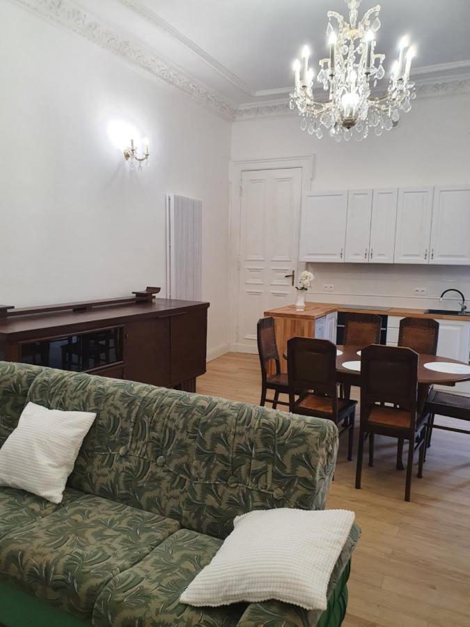 Prestige Aparthotel Piotrkowska 82 - Wyjatkowy Widok Na Deptak Лодзь Экстерьер фото