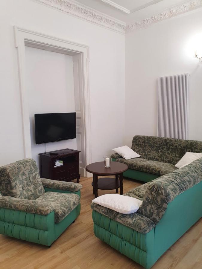 Prestige Aparthotel Piotrkowska 82 - Wyjatkowy Widok Na Deptak Лодзь Экстерьер фото